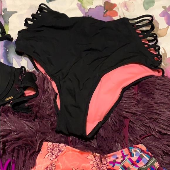 Bathing suit bundle - Picture 3 of 4